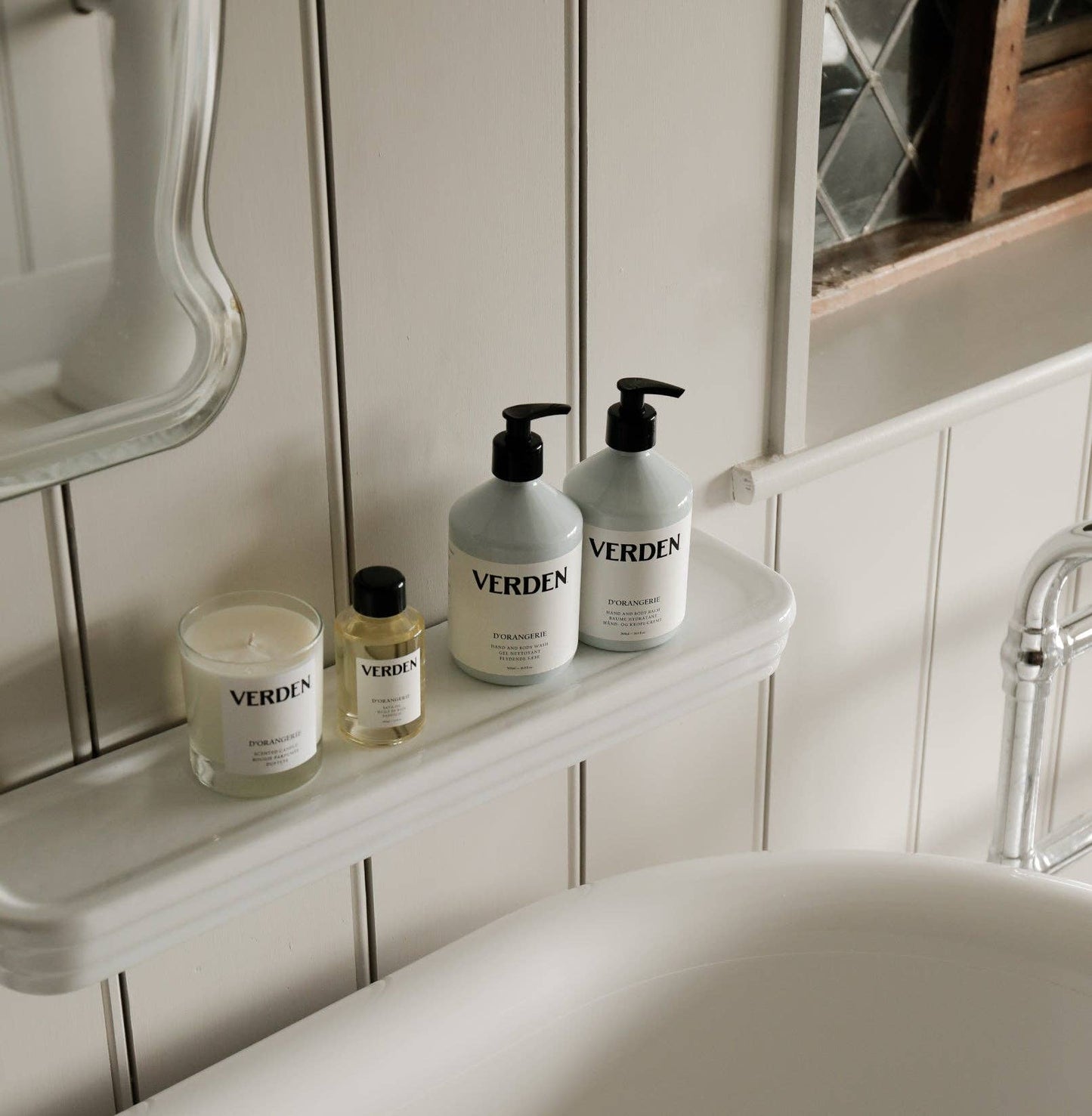 Verden D'Orangerie Hand & Body Wash 500ml, packaging detail.