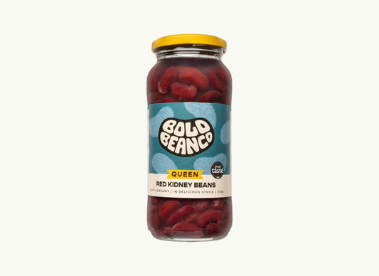 BRiMM Queen red kidney beans in a 570g glass jar with a yellow lid and blue label against a light background.